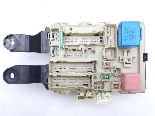 Used Fuse box TOYOTA AVENSIS Estate (_T27_) 2.0 D-4D (ADT270_, ADT270R) (124 hp) 20680943