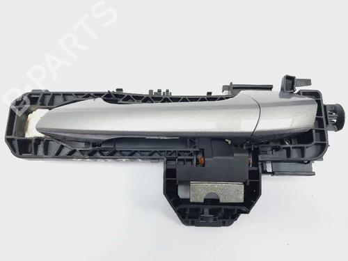 Used Rear left exterior door handle Rear left exterior door handle 20685857 20685857