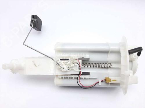 Used Fuel pump Fuel pump LEXUS IS III (_E3_) 300h (AVE30_, AVE30R) (223 hp) 19711206 19711206