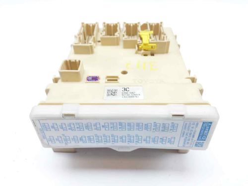 Used Fuse box Fuse box TOYOTA AURIS (_E18_) [2012-2019] 20683081 20683081