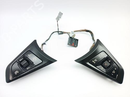 Used Steering wheel controls OPEL CORSA E (X15) 1.3 CDTI (08, 68) (75 hp) 25745604