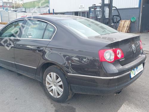 Right headlight VW PASSAT B6 (3C2) 2.0 TDI | BP34399664C29  - Image 13