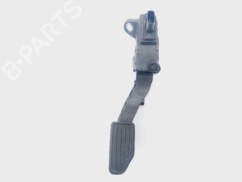 Used Pedal TOYOTA YARIS (_P13_) [2010-2020]  20687165