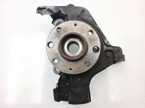 Used Left front steering knuckle Left front steering knuckle OPEL CORSA E (X15) 1.3 CDTI (08, 68) (75 hp) 30273562 30273562