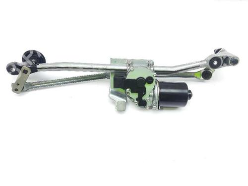 Used Front wiper motor BMW 1 (E81) 118 d (143 hp) 20680742