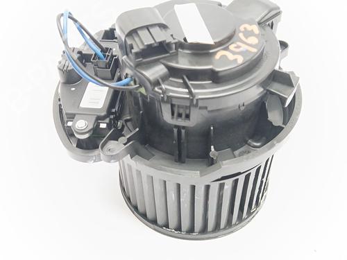Heater blower motor RENAULT MEGANE IV Hatchback (B9A/M/N_) 1.5 dCi 90 (B9A1) | BP27634391M62 - Image 3