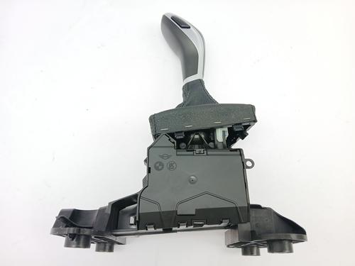 Used Gear lever Gear lever BMW X1 (F48) sDrive 18 d (150 hp) 26731905 26731905