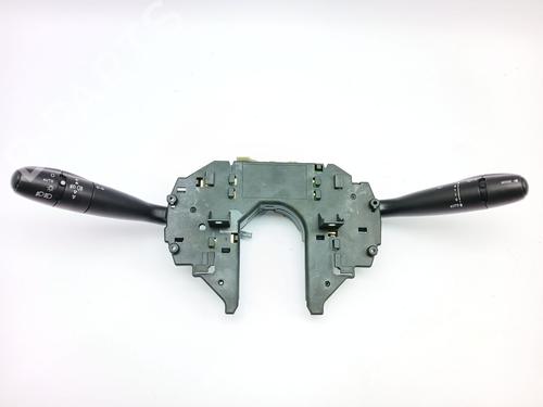 Used Switch CITROËN C5 III (RD_) 2.0 HDi 165 (RDRHHA, RDRHH8) (163 hp) 28422091
