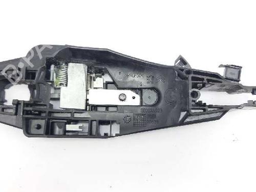 Used Front left exterior door handle Front left exterior door handle 9263950 9263950