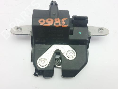Used Tailgate lock Tailgate lock OPEL MERIVA B MPV (S10) 1.4 (75) (100 hp) 29175390 29175390