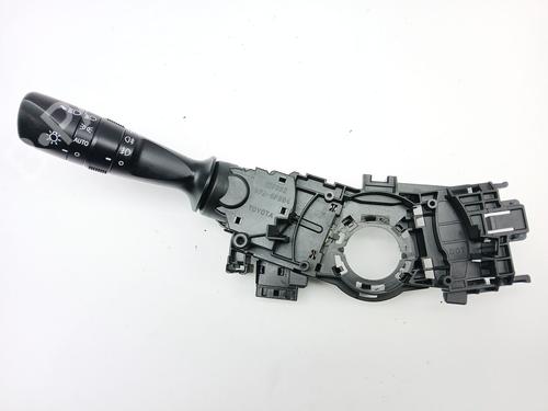 Commande de phare TOYOTA AURIS Estate (_E18_) 1.8 Hybrid (ZWE186_, ZWE186R, ZWE186H) (136 hp) 30728131