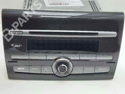Used Radio FIAT BRAVO II (198_) 1.4 16V (198AXS1B) (140 hp) 7526892