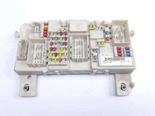 Used Fuse box Fuse box FORD C-MAX (DM2) 1.8 TDCi (115 hp) 8883686 8883686