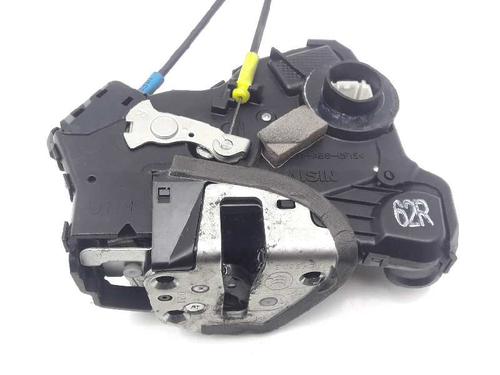 Front right lock TOYOTA AVENSIS Estate (_T25_) 2.2 D-4D (ADT251_, ADT251R) | BP9263167C97 