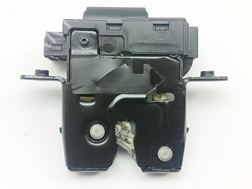 Bagklap lås NISSAN QASHQAI I (J10, NJ10) 2.0 dCi (150 hp) 32732562