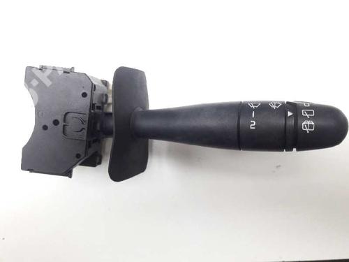 Used Steering column stalk RENAULT CLIO II (BB_, CB_) 1.5 dCi (B/CB08) (82 hp) 9259371