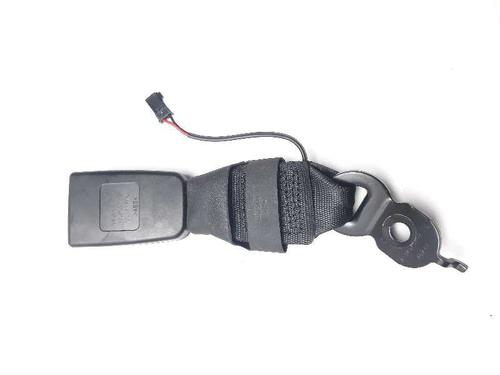 Used Rear center seatbelt BMW 5 (F10) 525 d (204 hp) 20681087