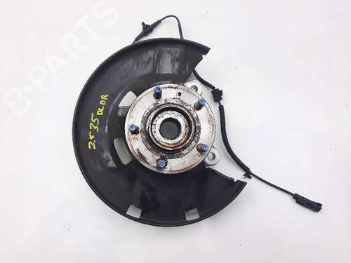 Used Right front steering knuckle Right front steering knuckle CHEVROLET CRUZE Hatchback (J305) 2.0 CDI (163 hp) 8697762 8697762
