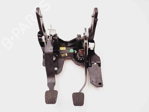 Used Break pedal Break pedal CHEVROLET CRUZE (J300) [2009-2026] 15133183 15133183