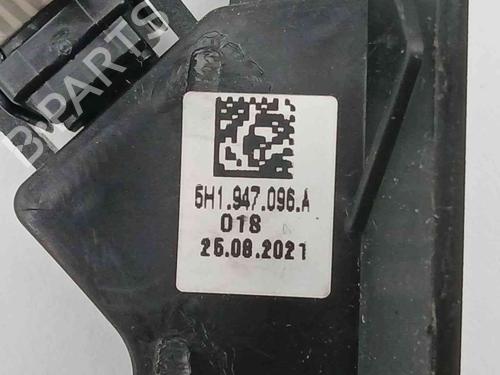 Interior roof light VW GOLF VIII (CD1, DA1) | BP36991622I8 - Image 3
