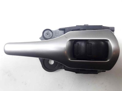 Used Rear right interior door handle Rear right interior door handle TOYOTA AURIS (_E15_) 1.8 Hybrid (ZWE150_, ZWE150R) (136 hp) 9259774 9259774