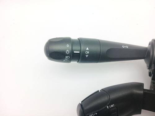 Headlight switch PEUGEOT 208 I (CA_, CC_) 1.2 VTI 82 | BP29204918I24 