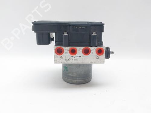 Used ABS pump ABS pump NISSAN JUKE (F15) 1.6 (94 hp) 35723725 35723725