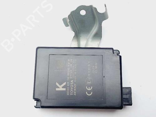 Used Electronic module TOYOTA YARIS (_P13_) [2010-2020]  20687170