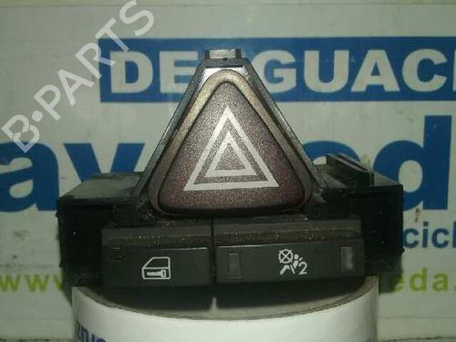Used Warning switch Warning switch OPEL CORSA D (S07) 1.3 CDTI (L08, L68) (90 hp) 3467367 3467367