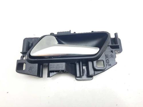 Used Front left interior door handle Front left interior door handle PEUGEOT 2008 II (UD_, US_, UY_, UJ_, UR_, UC_) 1.5 BlueHDI 110 (UDYHSK) (110 hp) 20681315 20681315
