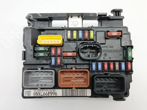 Used Fuse box Fuse box PEUGEOT 207 (WA_, WC_) 1.4 HDi (68 hp) 34404939 34404939
