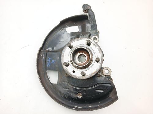 Used Left front steering knuckle Left front steering knuckle LAND ROVER DISCOVERY IV (L319) 3.0 TD 4x4 (245 hp) 25761394 25761394