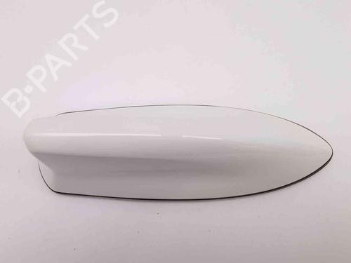 antennabase-toyota-yaris-_p21_-_pa1_-_ph1_-2020-38046957 main image