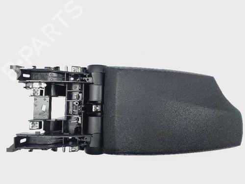 Used Armrest / Center console Armrest / Center console BMW 1 (E87) 118 d (143 hp) 18348761 18348761