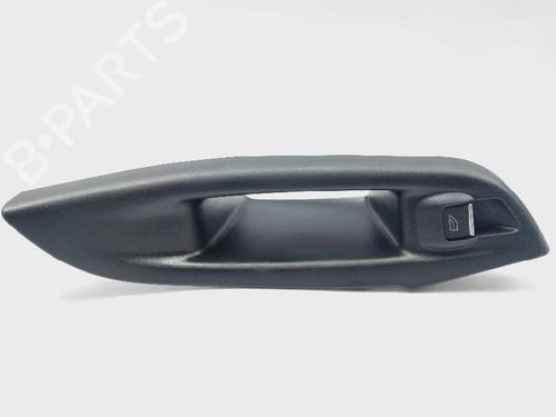 Used Right rear window switch Right rear window switch FORD FOCUS III [2010-2020] 20685315 20685315