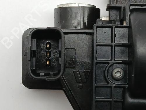 Tailgate lock PEUGEOT 2008 I (CU_) 1.2 THP 130 / PureTech 130 | BP32424630C101