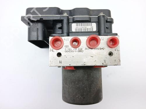 Used ABS pump ABS pump BMW 5 (E60) 530 d (231 hp) 23901136 23901136