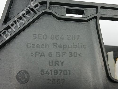 Armrest / Center console SKODA OCTAVIA III Combi (5E5, 5E6) 1.8 TSI | BP23421828I20 - Image 3