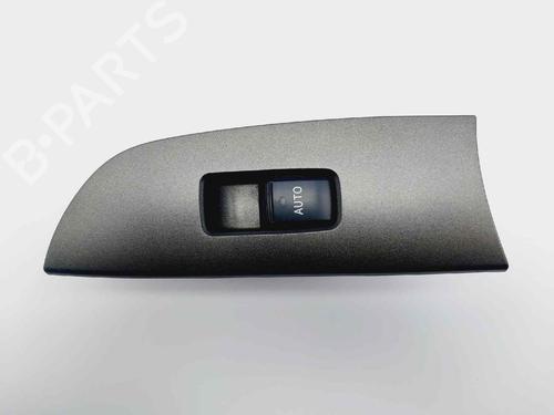 Used Right rear window switch Right rear window switch LEXUS IS II (_E2_) 220d (ALE20) (177 hp) 20684803 20684803