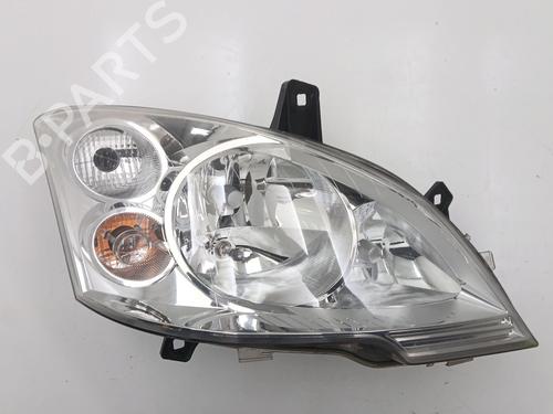 Used Right headlight MERCEDES-BENZ VITO / MIXTO Van (W639) 110 CDI (639.601, 639.603, 639.605) (95 hp) 31853142