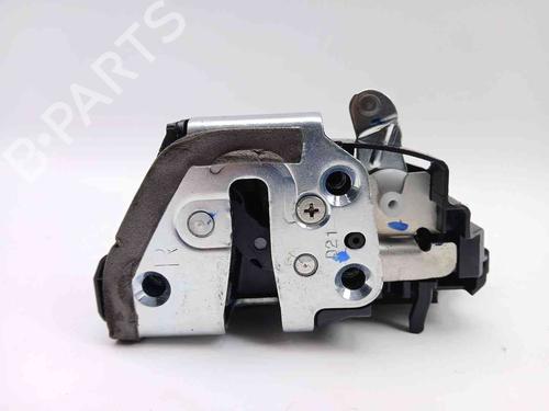 rear-right-lock-toyota-corolla-saloon-_e21_-2019-36529574 main image