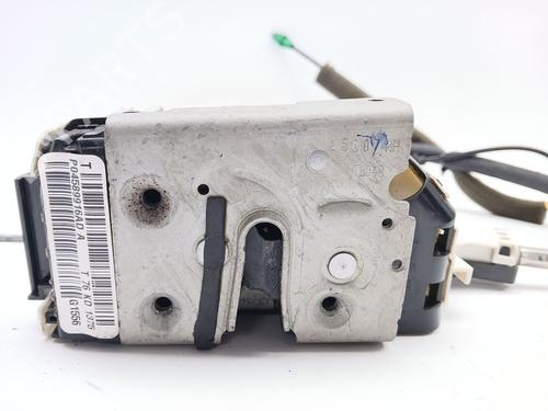 front-right-lock-fiat-freemont-345_-2011-29886183 main image