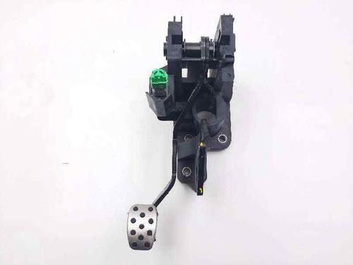 Used Break pedal RENAULT TWINGO III (BCM_, BCA_) 0.9 TCe 110 (109 hp) 8775469