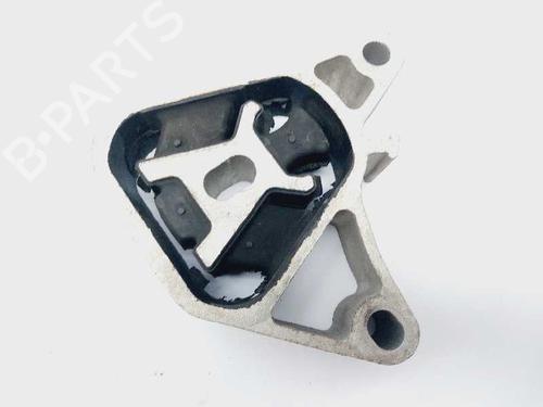 Used Engine mount Engine mount MERCEDES-BENZ B-CLASS Sports Tourer (W246, W242) B 180 CDI / d (246.212) (109 hp) 20686621 20686621