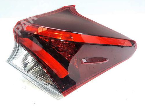 Used Right taillight Right taillight TOYOTA AURIS (_E18_) 1.6 D4-D (WWE185_) (112 hp) 10546591 10546591