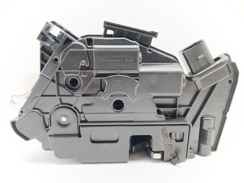 Front right lock VW PASSAT CC B6 (357) 2.0 TDI | BP29478497C97  - Image 5