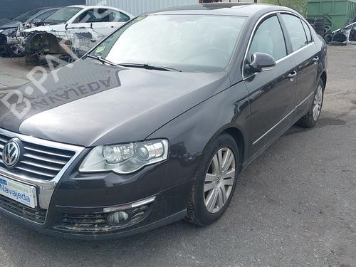 Right headlight VW PASSAT B6 (3C2) 2.0 TDI | BP34399664C29  - Image 10