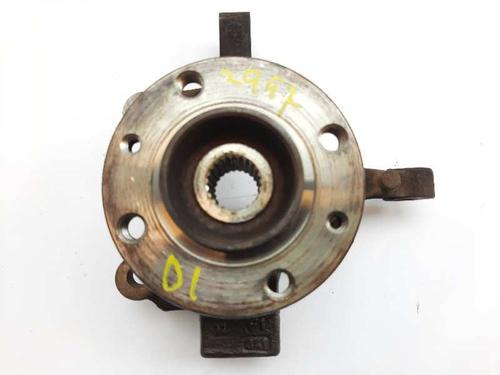 Used Left front steering knuckle RENAULT CLIO III (BR0/1, CR0/1) [2005-2014]  20681795