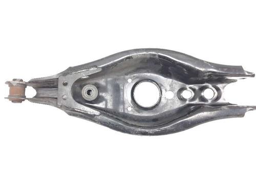 Right rear suspension arm TOYOTA AURIS (_E18_) 1.8 Hybrid (ZWE186_, ZWE186R) | BP20681757M15 