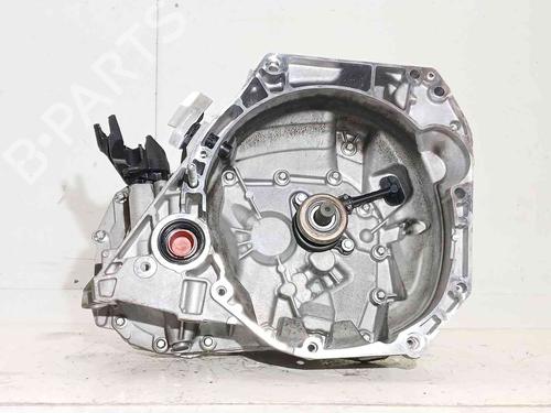 Used Gearbox Gearbox DACIA SANDERO II TCe 90 (B8M1, B8MA, B8AC) (90 hp) 40196329 40196329
